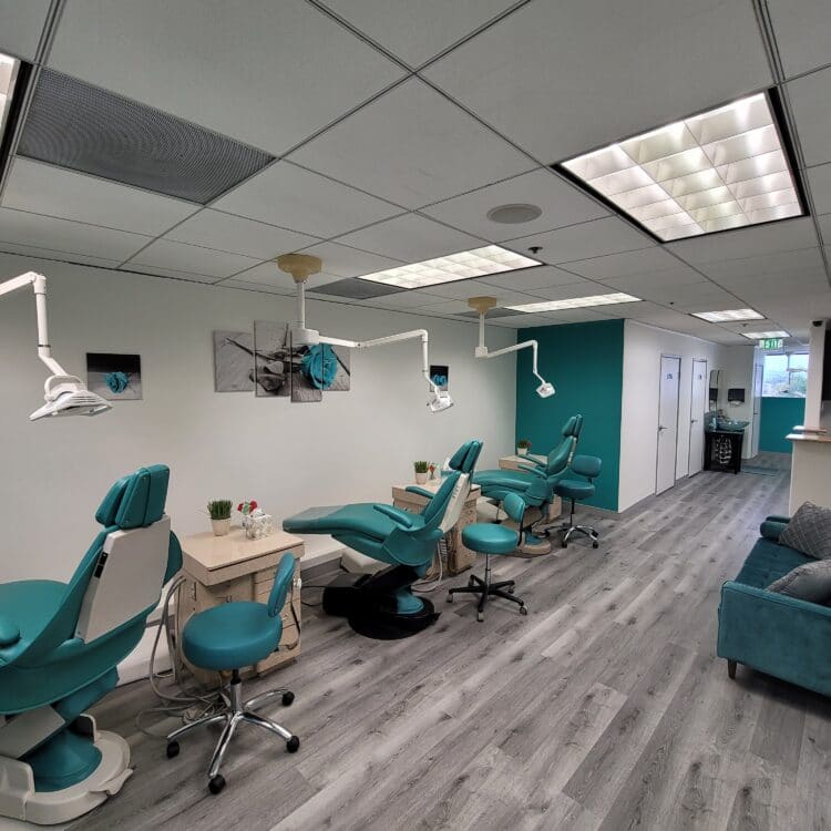 Orthodontist in Encino